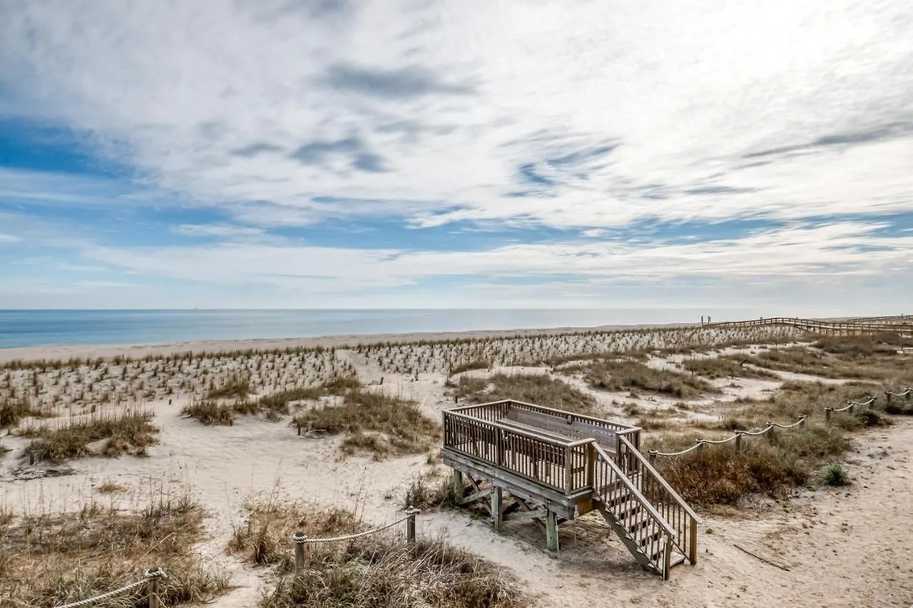 Tybee Lights Apartment *