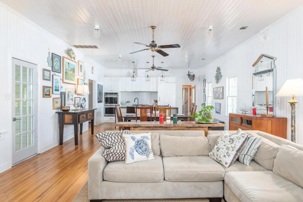 Holiday home Barefoot In The Park Tybee Island