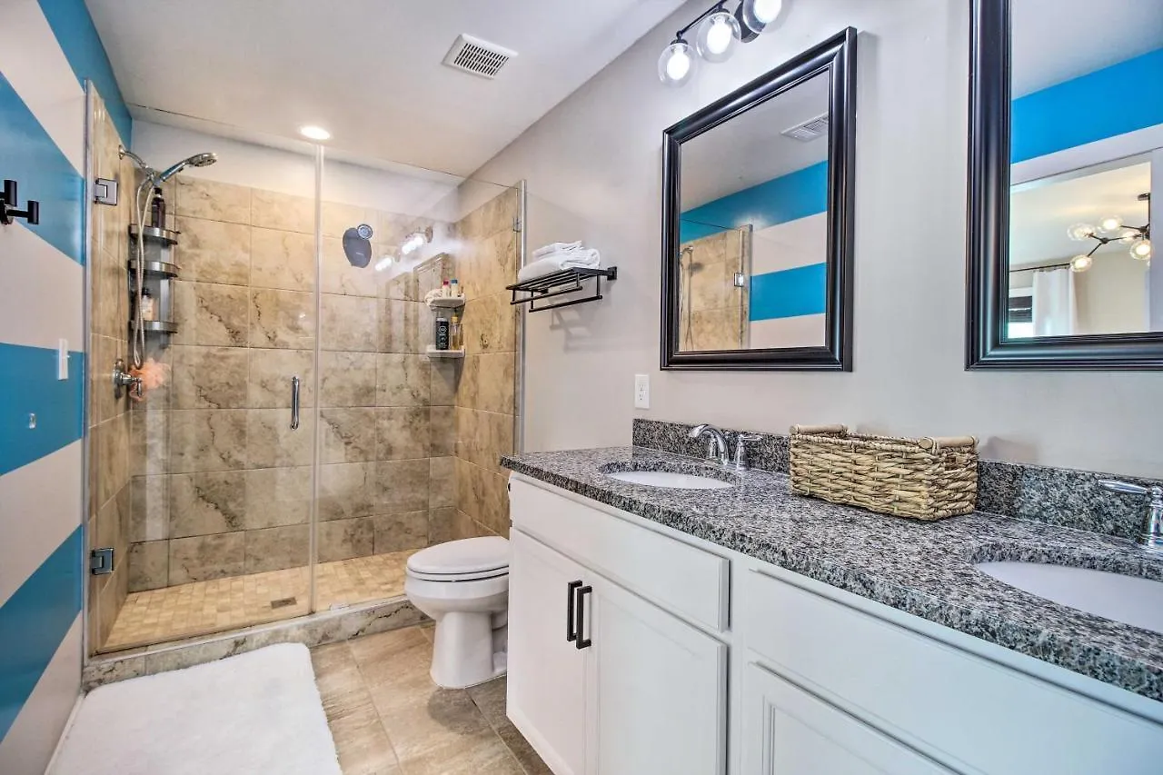 Holiday home Bright Townhome - Walk To The Beach! Tybee Island