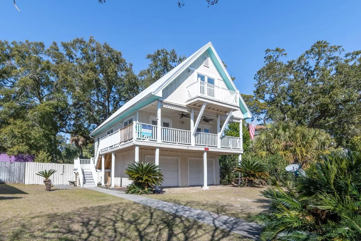 Sandy's Beach House * Tybee Island