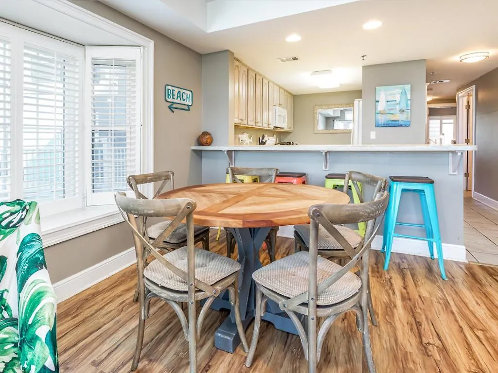 Bay View 106