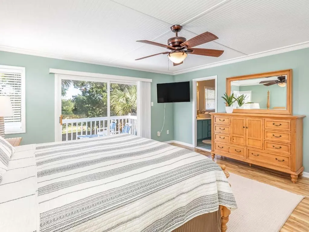 Decked Out Holiday home Tybee Island