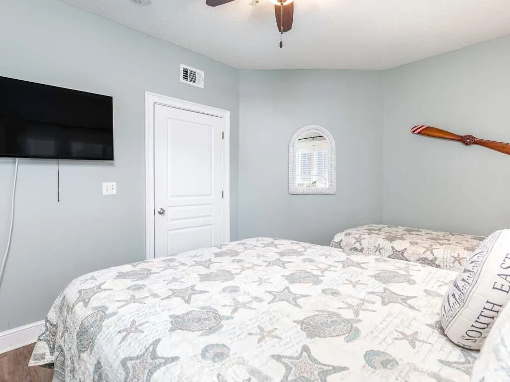 Bay View 105