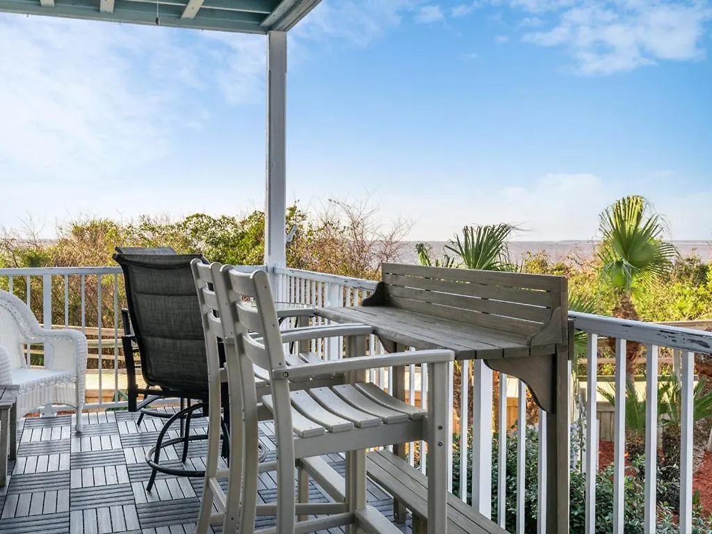 Bay View 105 * Tybee Island