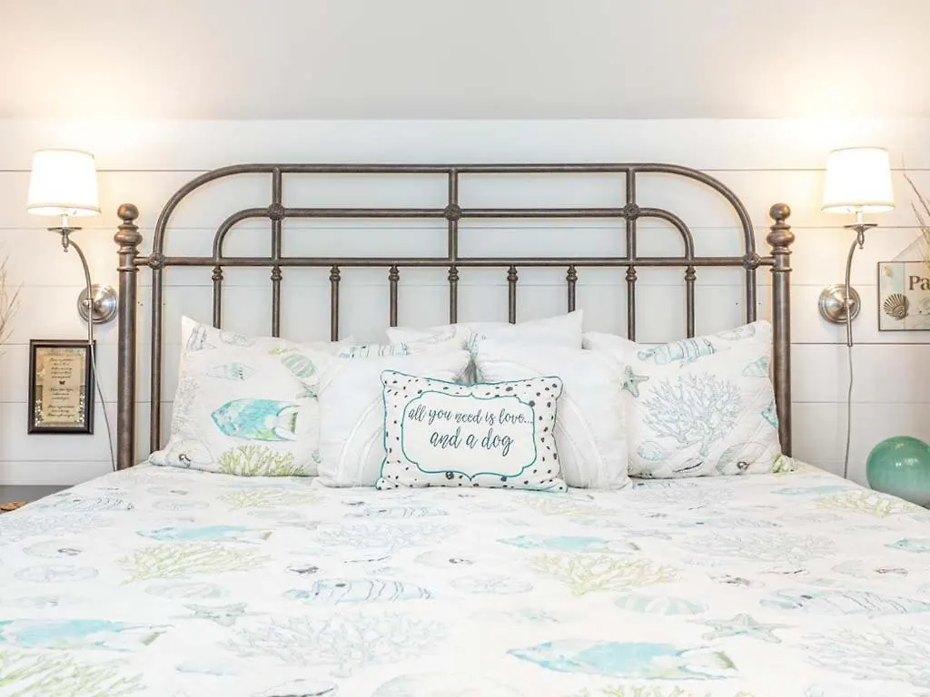 Serenity By The Sea Holiday home *