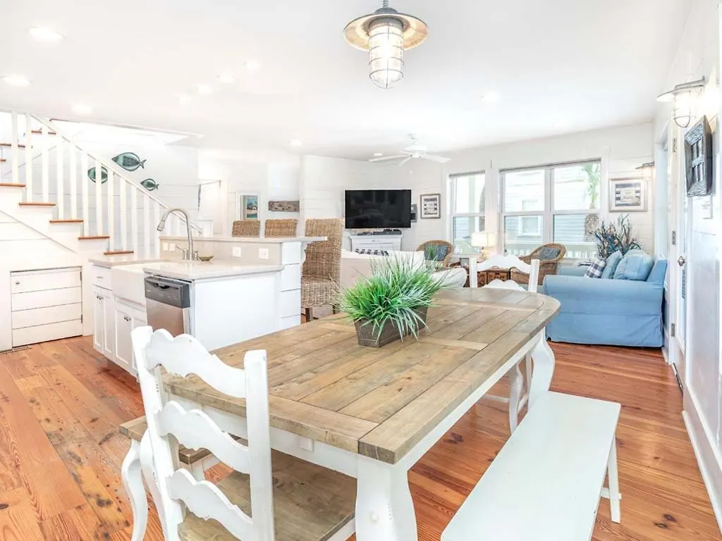 Holiday home Serenity By The Sea Tybee Island