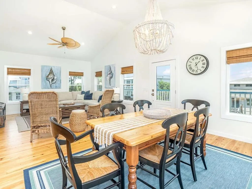 Shore Beats Work Holiday home