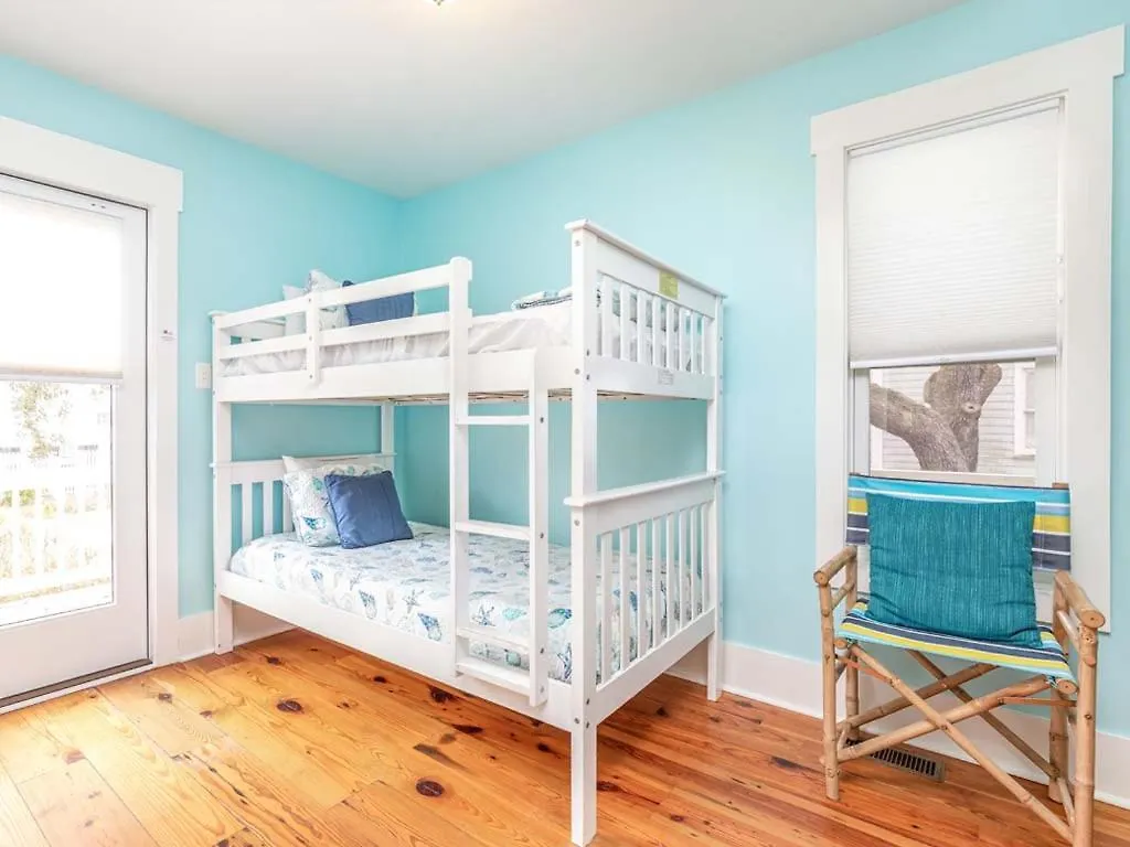Serenity By The Sea Holiday home Tybee Island