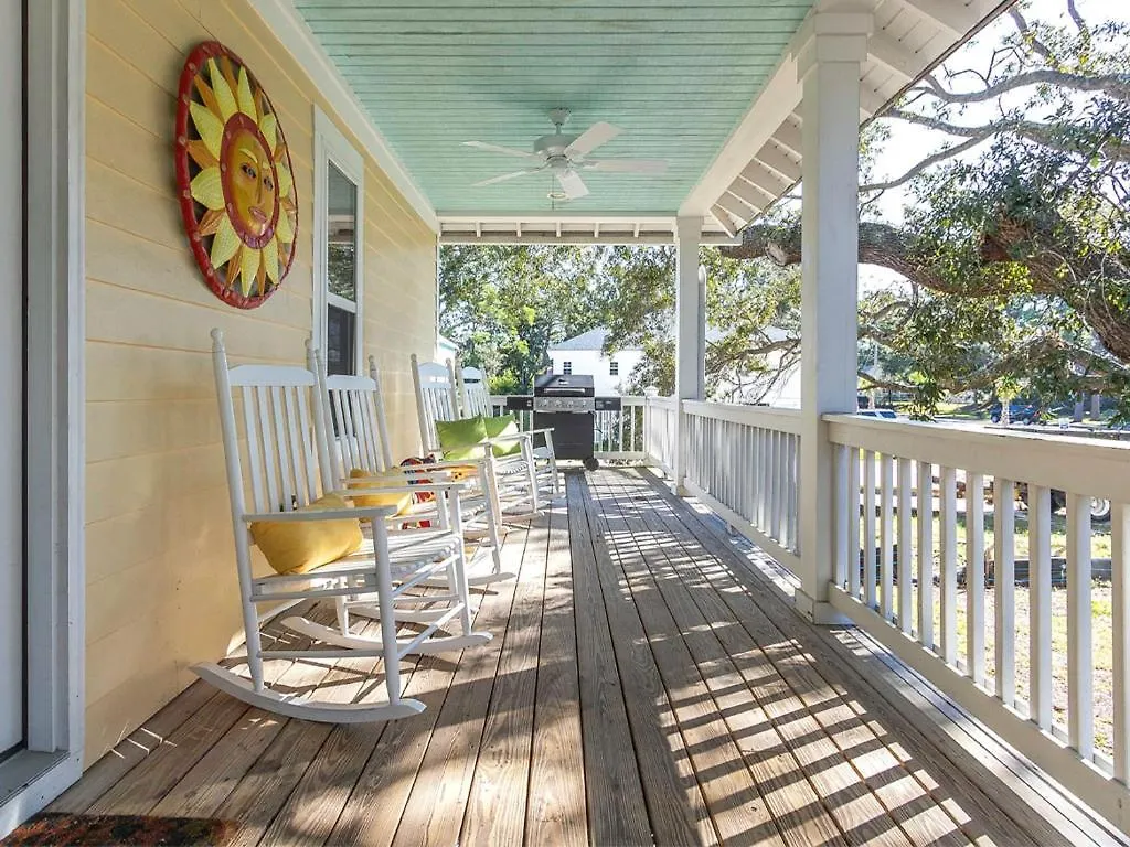 Serenity By The Sea Holiday home