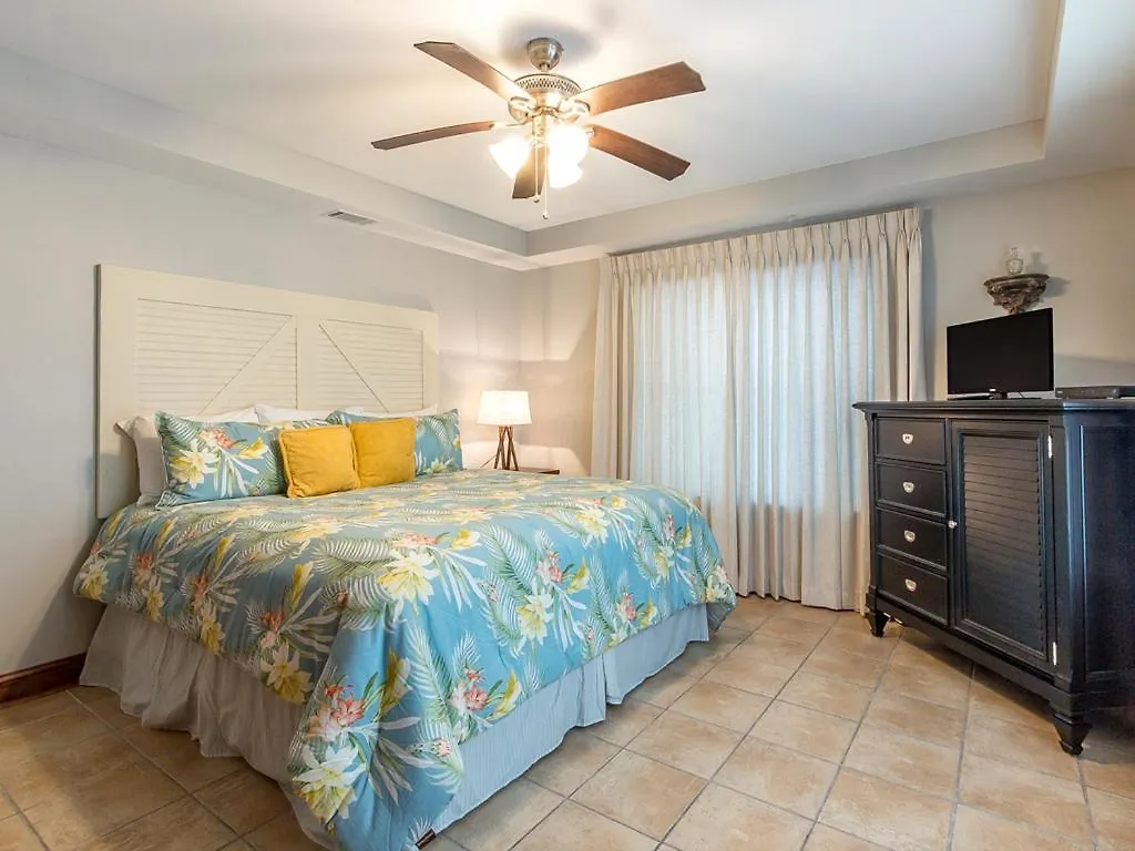 Apartment Ocean Song 321 *
