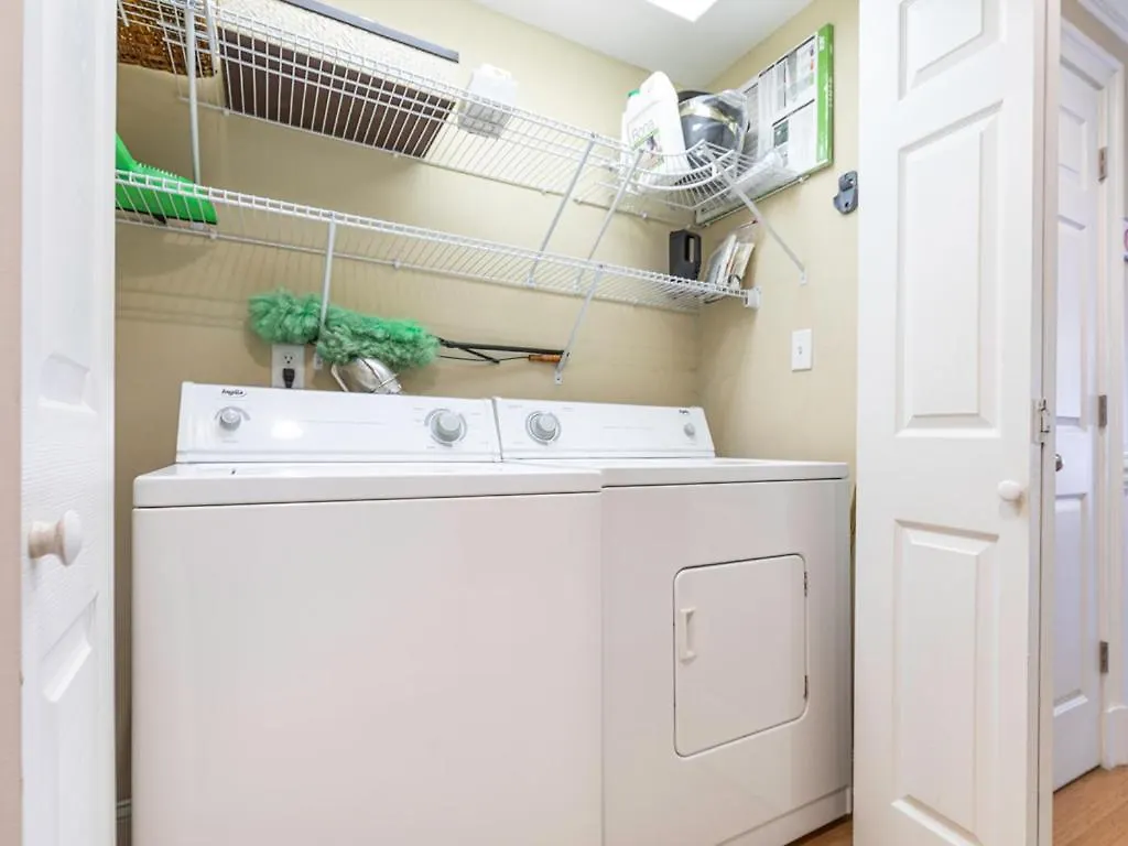 Brass Rail 214 Apartment Tybee Island