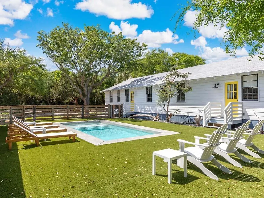 Fort Screven Rec Hall Holiday home Tybee Island
