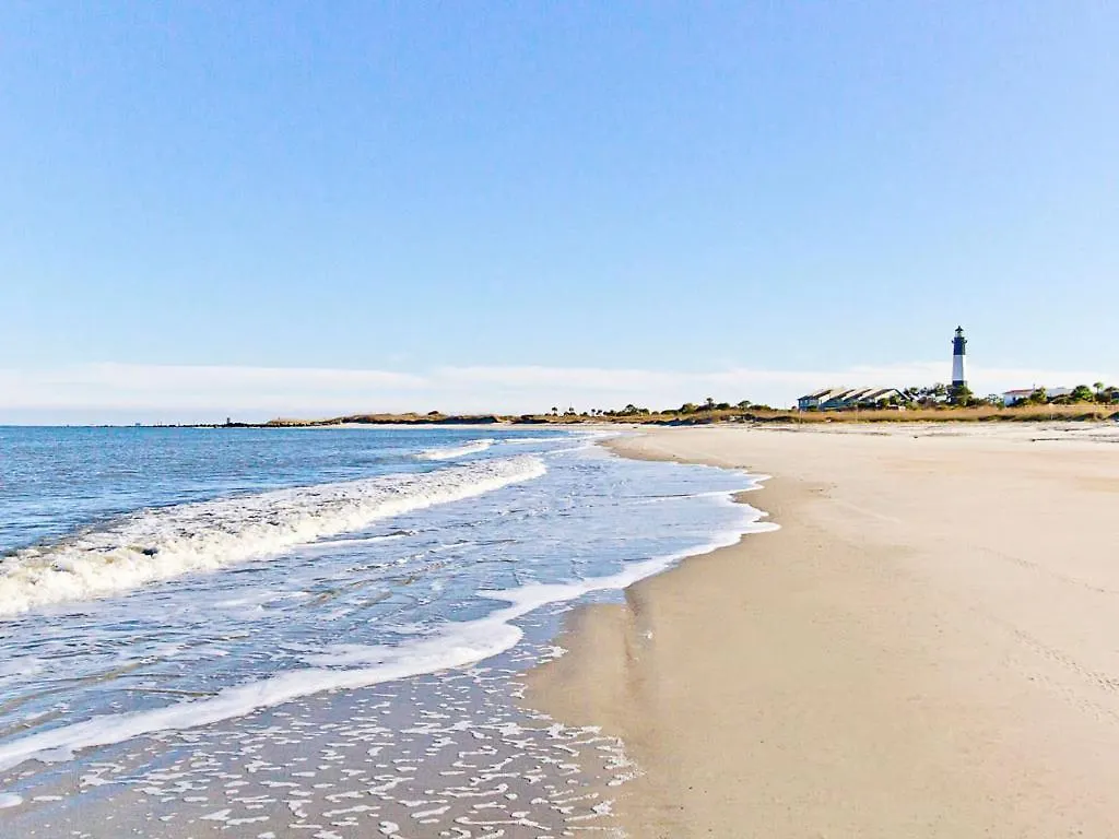 Lighthouse Point 20a *