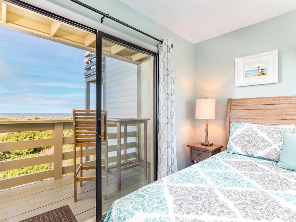 Lighthouse Point 14b Apartment *