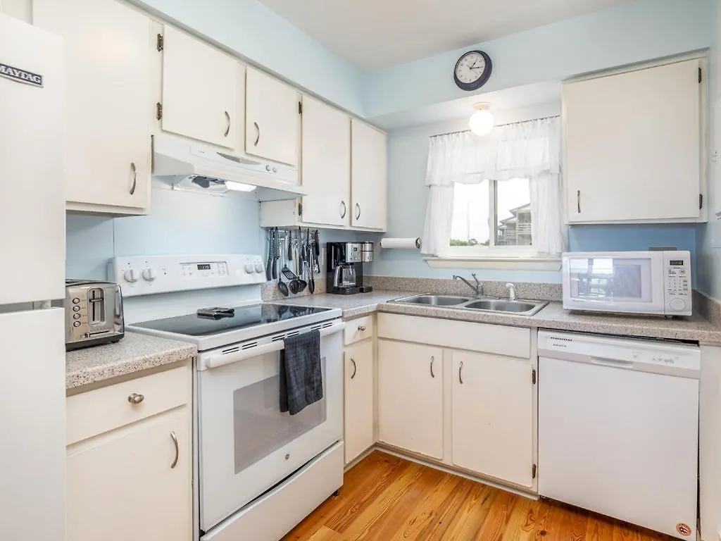 Apartment Lighthouse Point 13b - Sea The