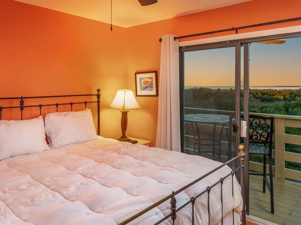 Lighthouse Point 13b - Sea The Apartment Tybee Island