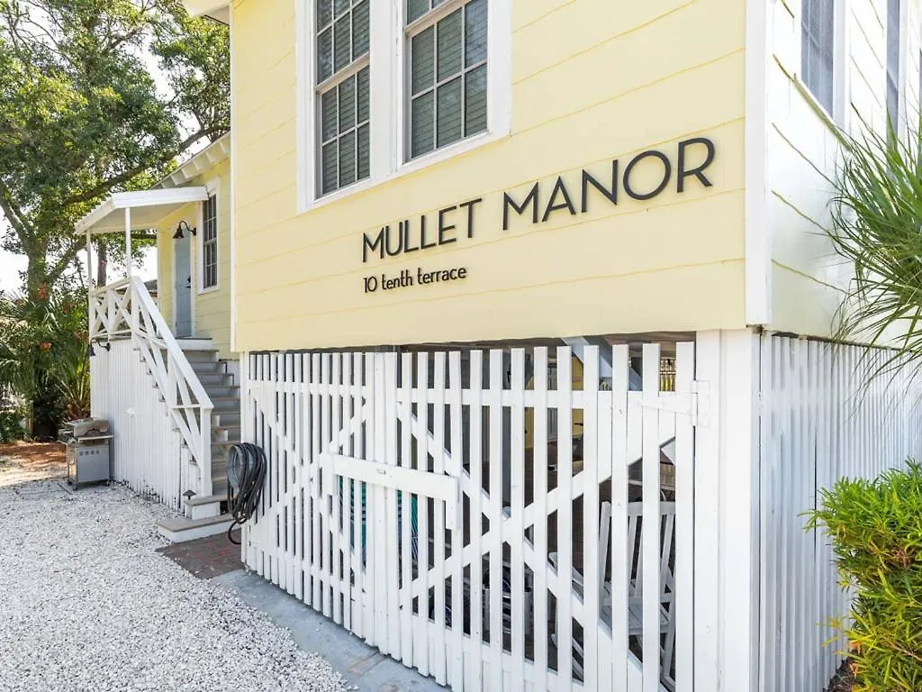 Mullet Manor Holiday home