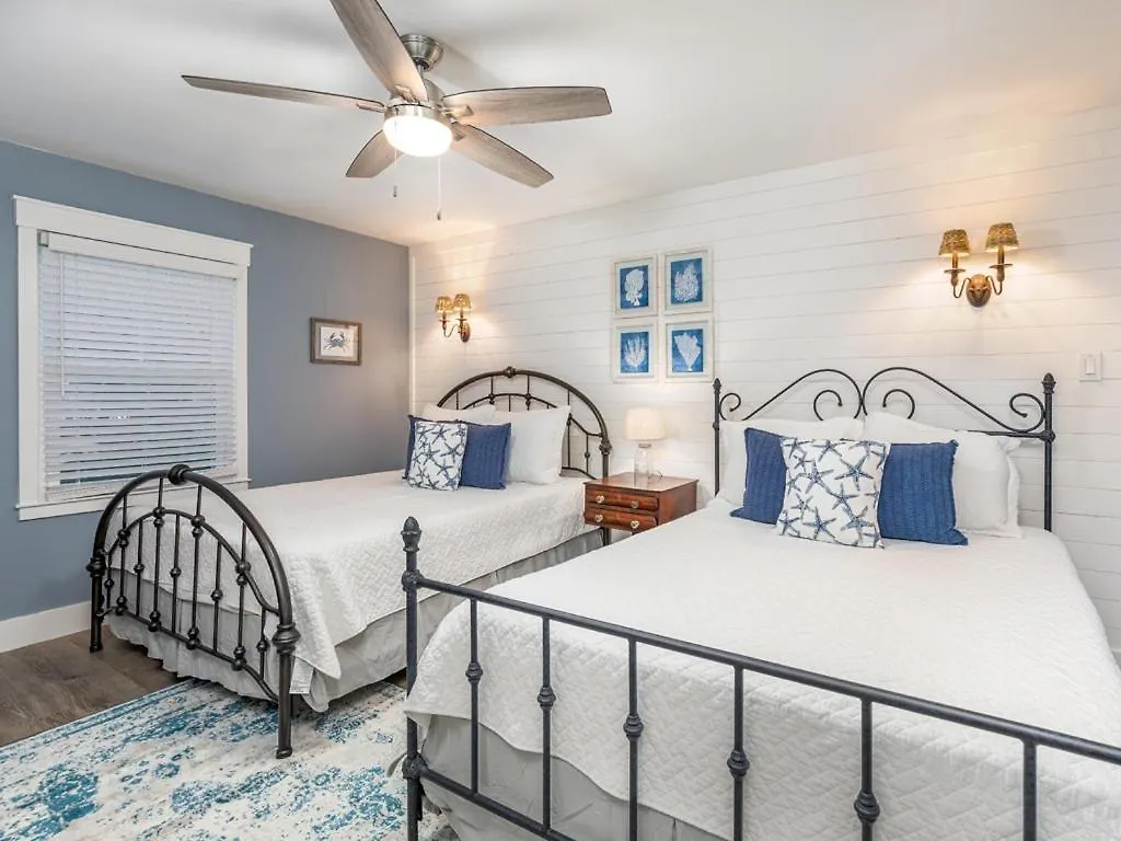 Holiday home The Oar House Tybee Island