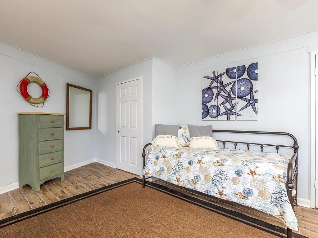 Holiday home Coastal Breezes Tybee Island