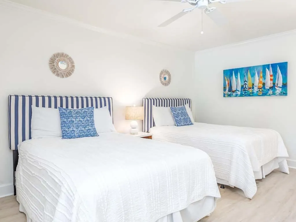 Holiday home High Tide Tybee Island