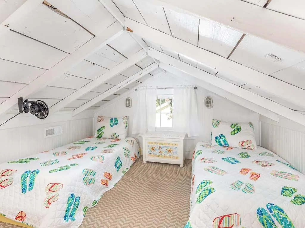 Holiday home Island Bliss *