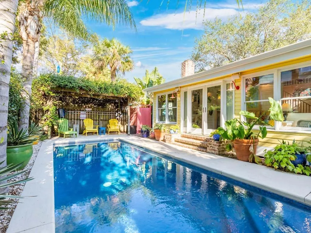 Holiday home Island Bliss *