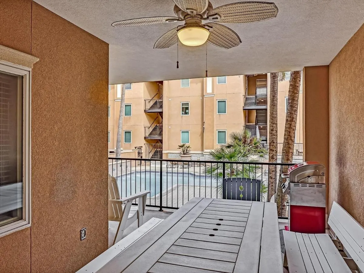 Holiday home Brass Rail Unit 112 *