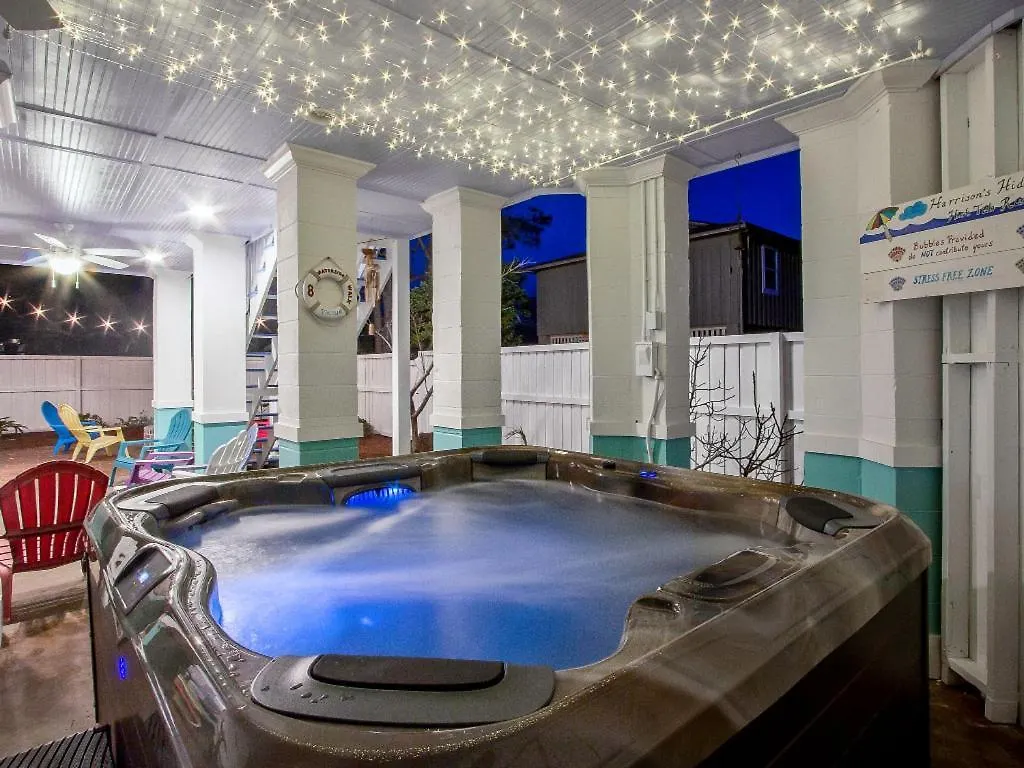 Harrisons Hideaway * Tybee Island