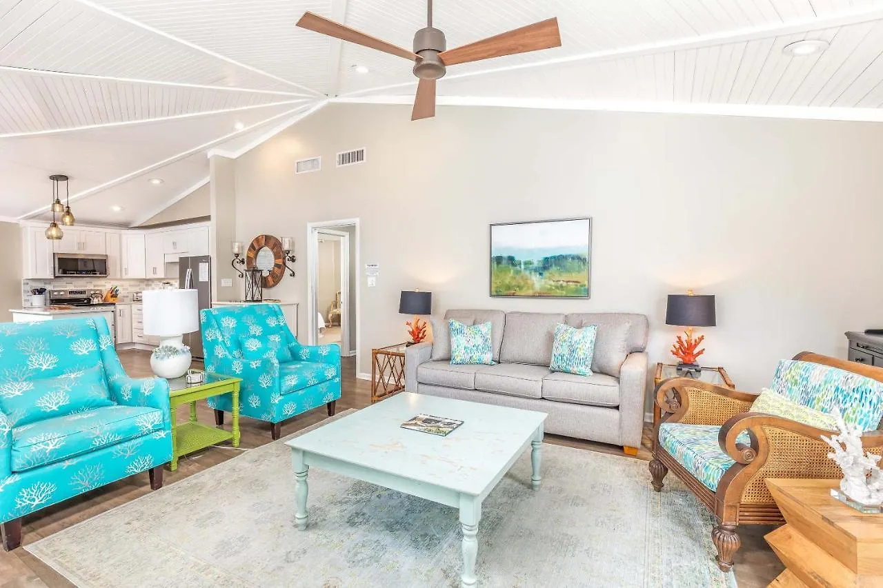 Coastal Breezes Holiday home *
