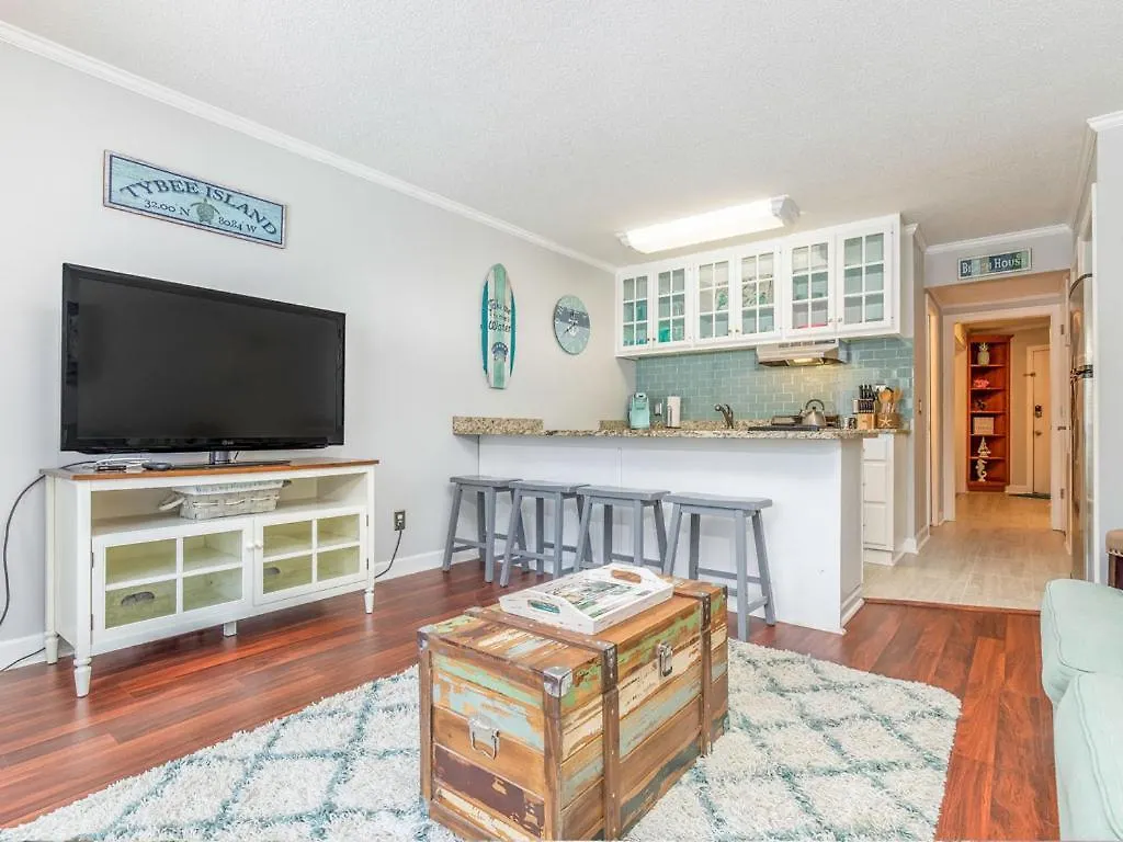 Racquet A127 Apartment Tybee Island