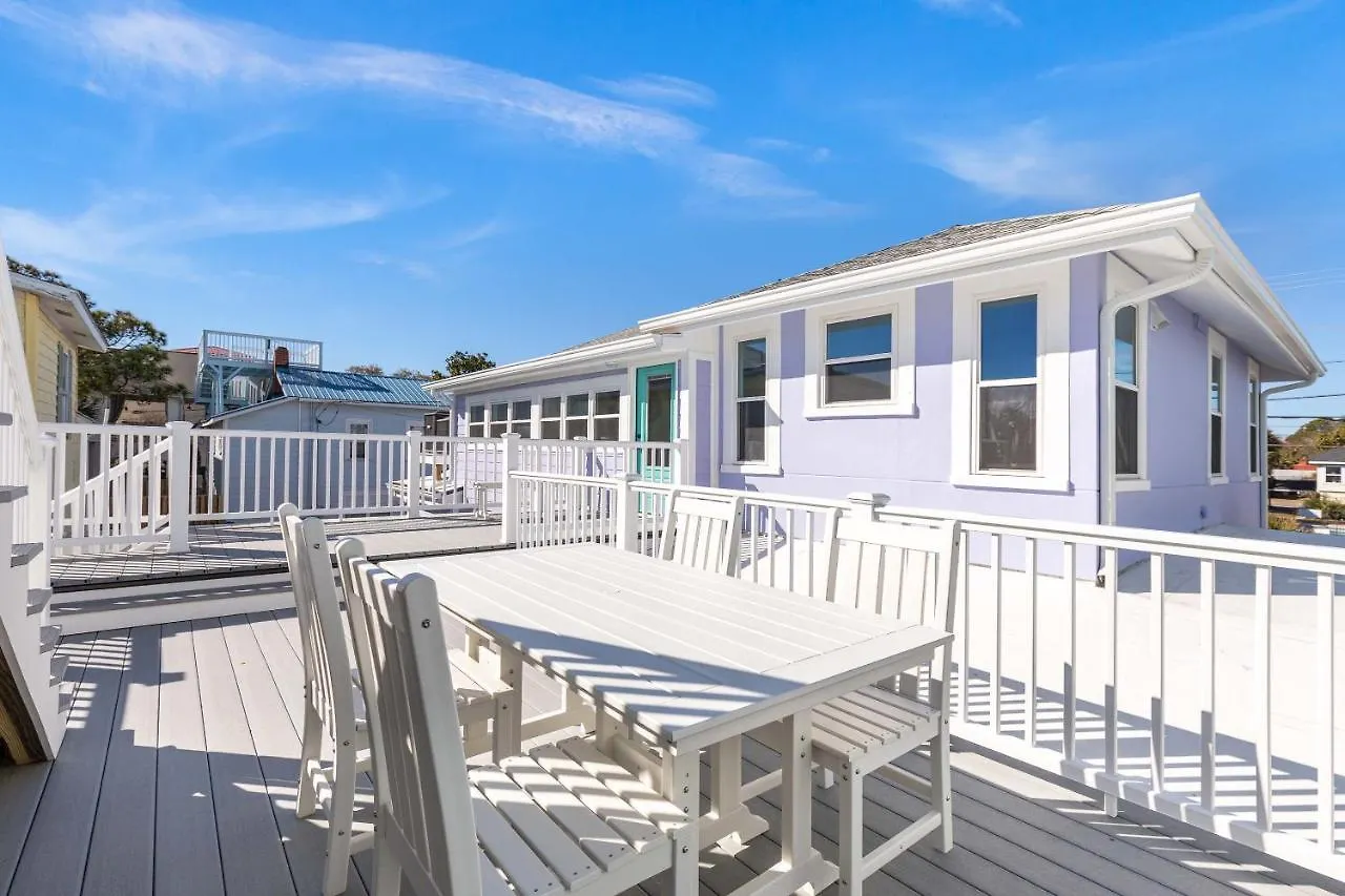Holiday home Rnr House