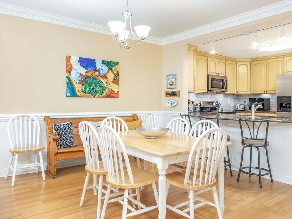 Apartment Brass Rail 214