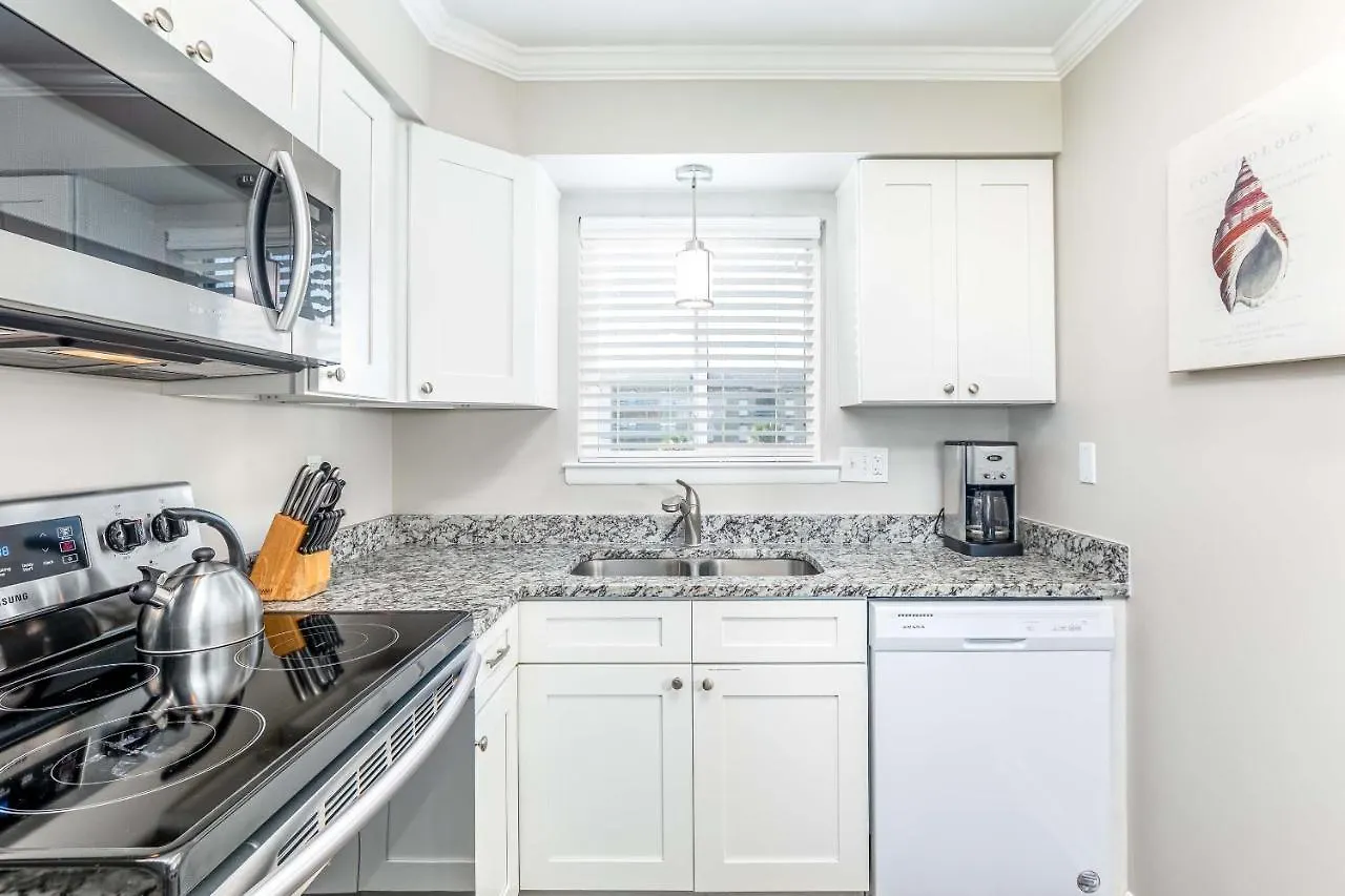 Lighthouse Point 29b Apartment *