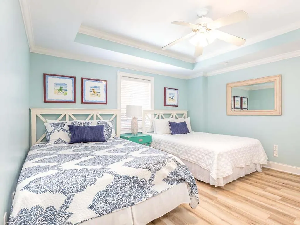 Apartment Brass Rail 306 Tybee Island