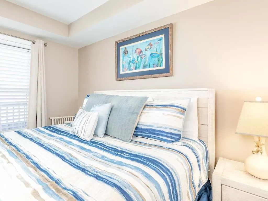 Gull Reef 633 Apartment