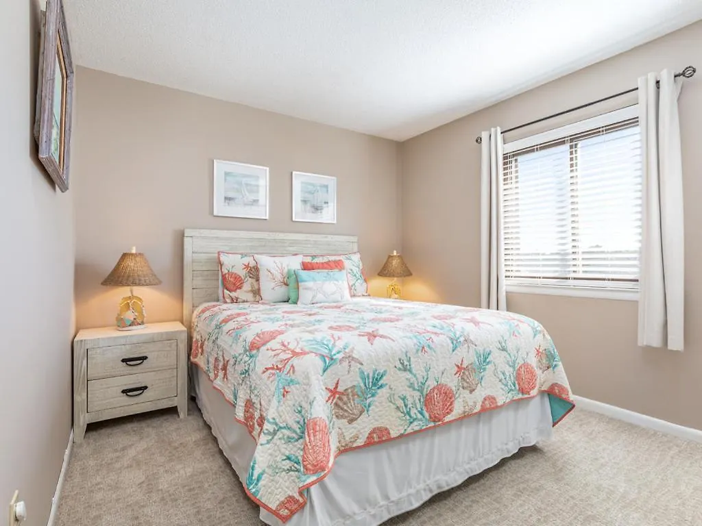 Lighthouse Point 14b