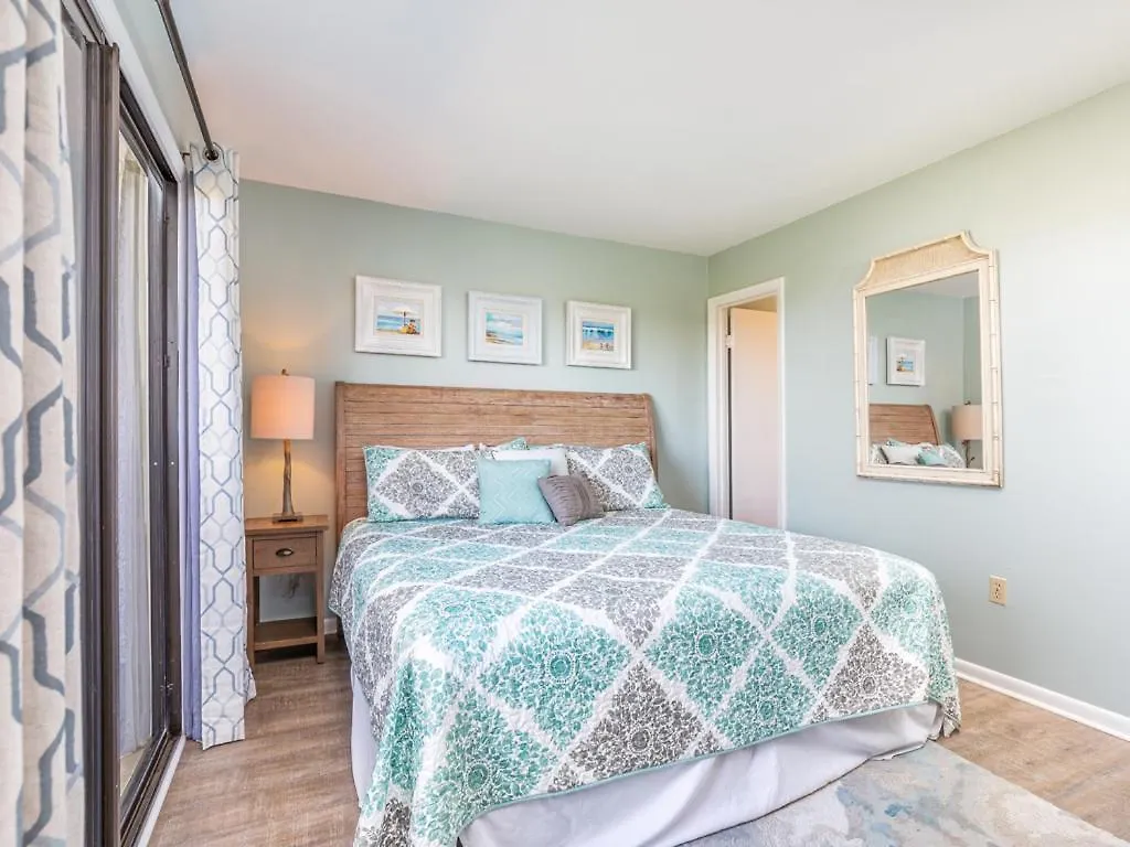 Lighthouse Point 14b