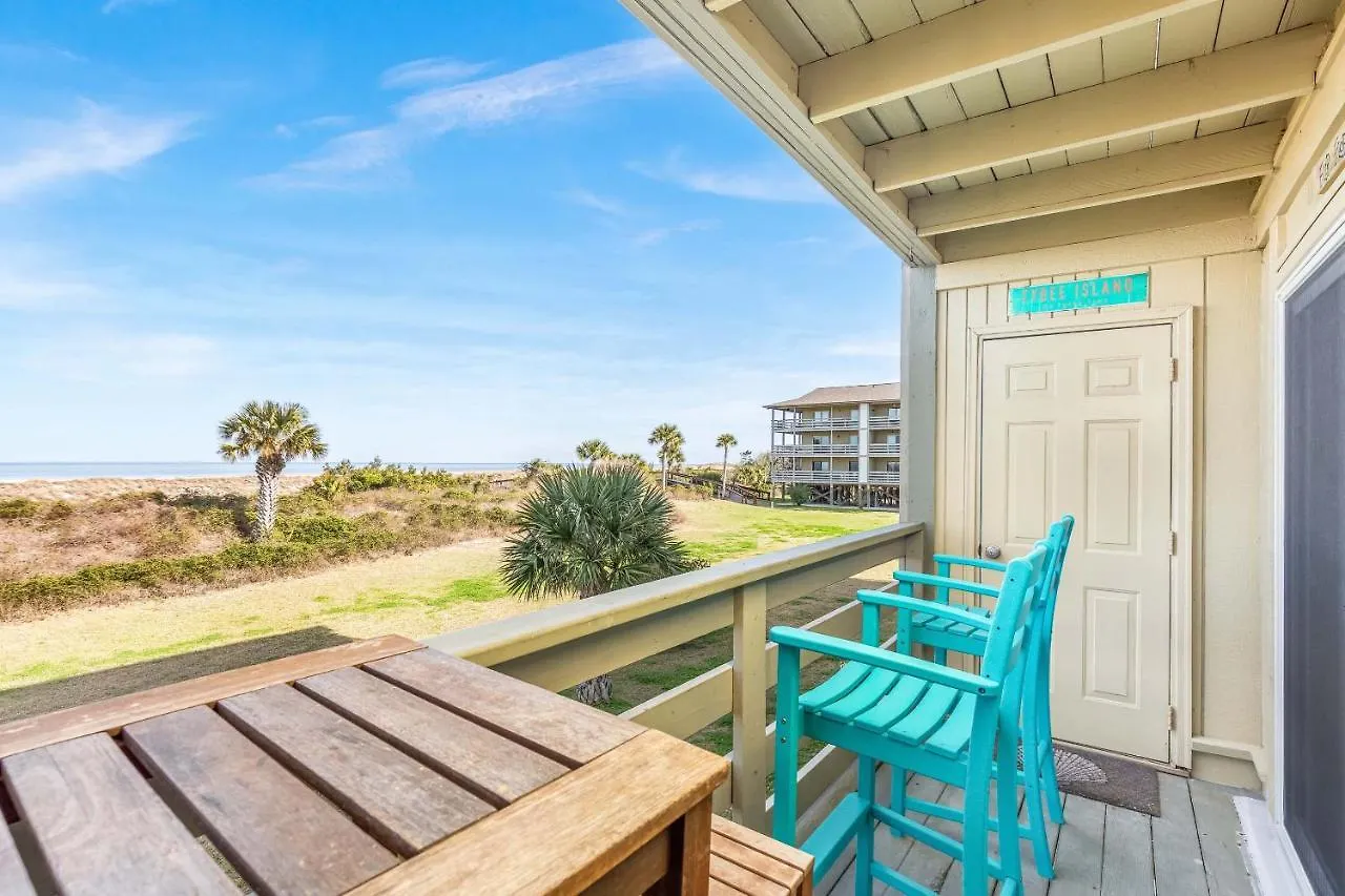 Lighthouse Point 25a *