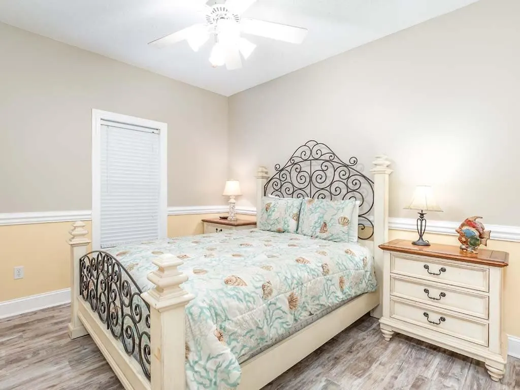 Apartment Sandpiper 106 *