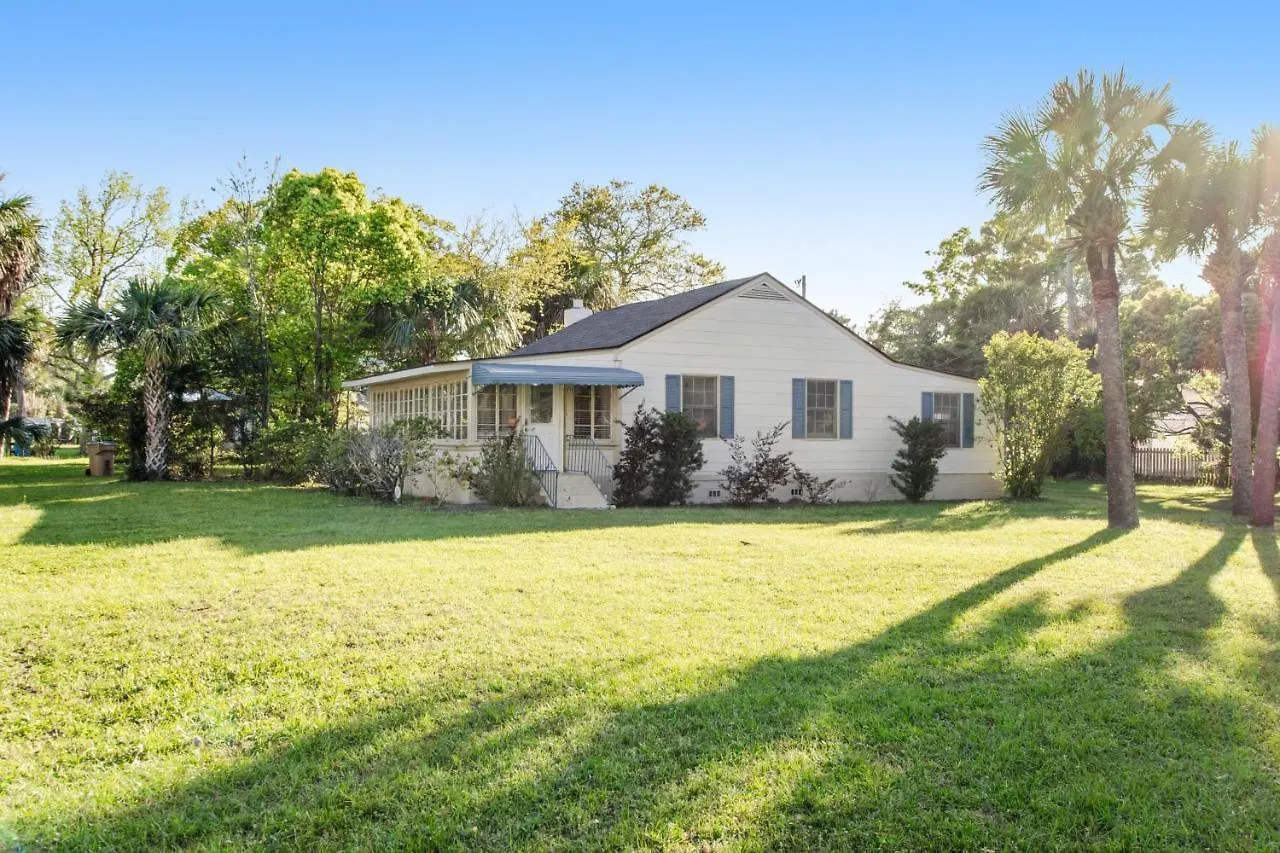 Holiday home On Jones Tybee Island