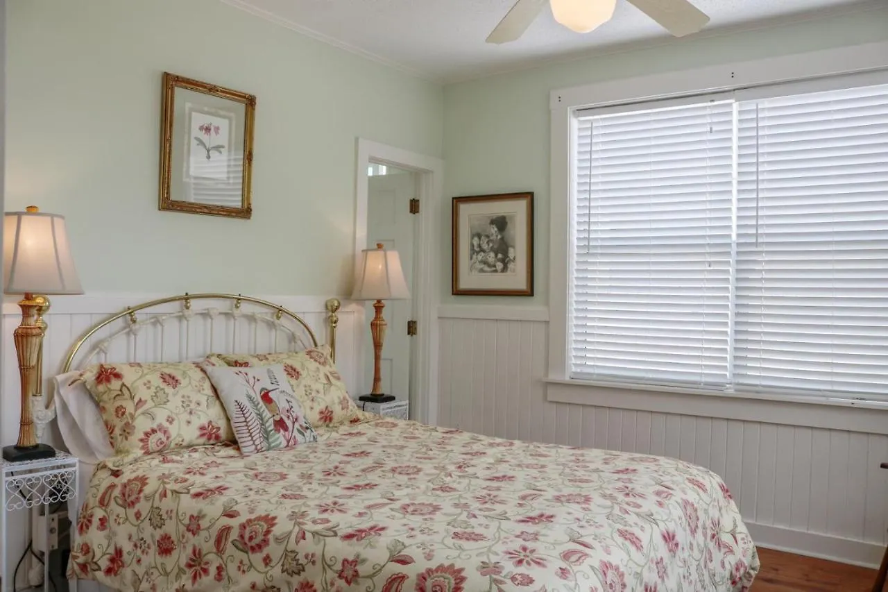 Holiday home #4-18th Terrace Tybee Island