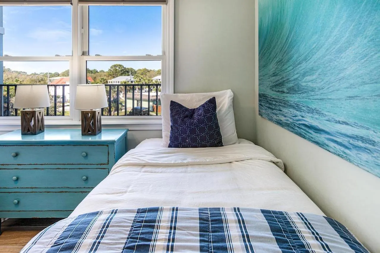 Tybee Sunrise Holiday home