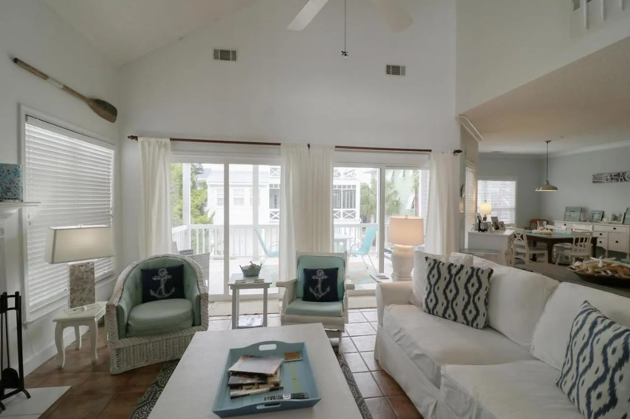 #3 B 18th Place Holiday home *