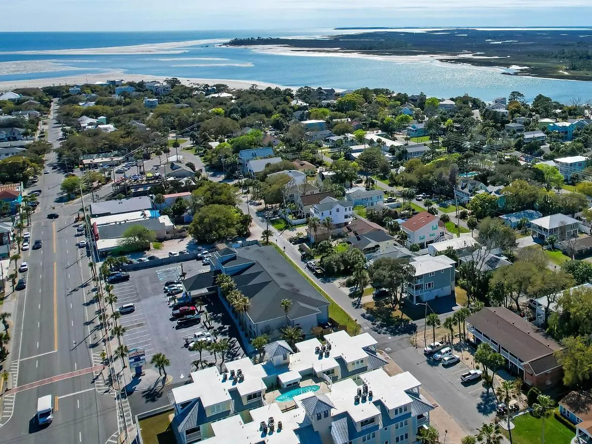 Bare Feet Retreat Tybee Island