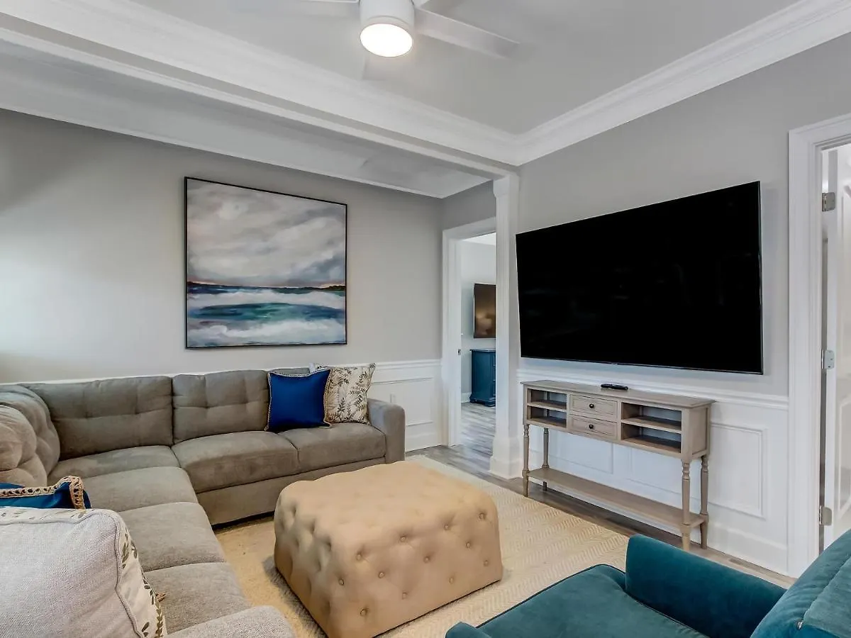 Beachside Collection - 7 Bedroom