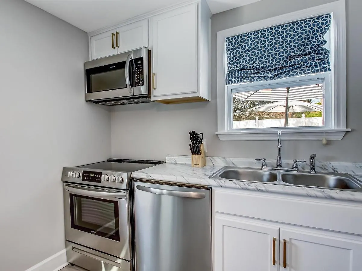 Beachside Unit 1