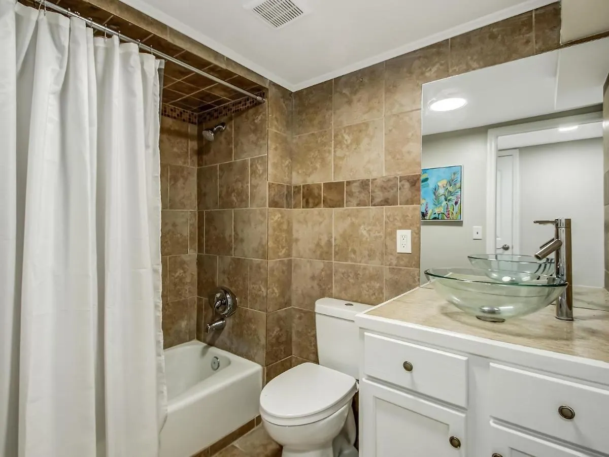 Holiday home Beachside Unit 1 *
