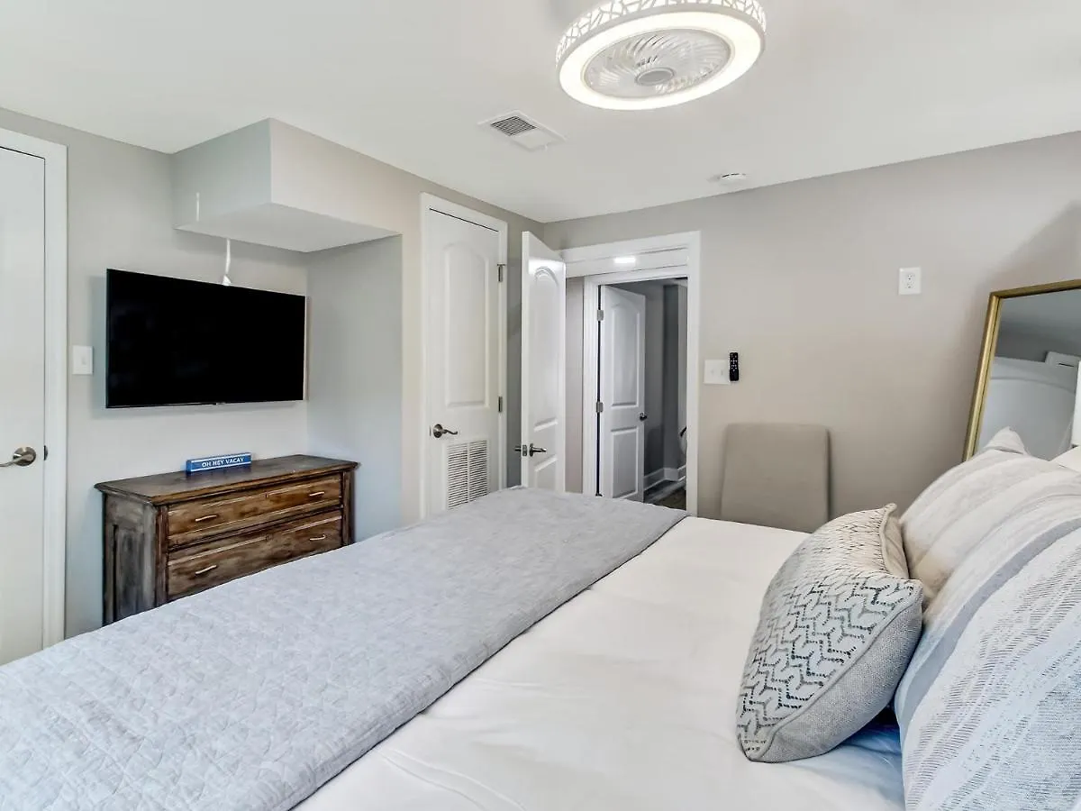 Beachside Collection - 5 Bedroom