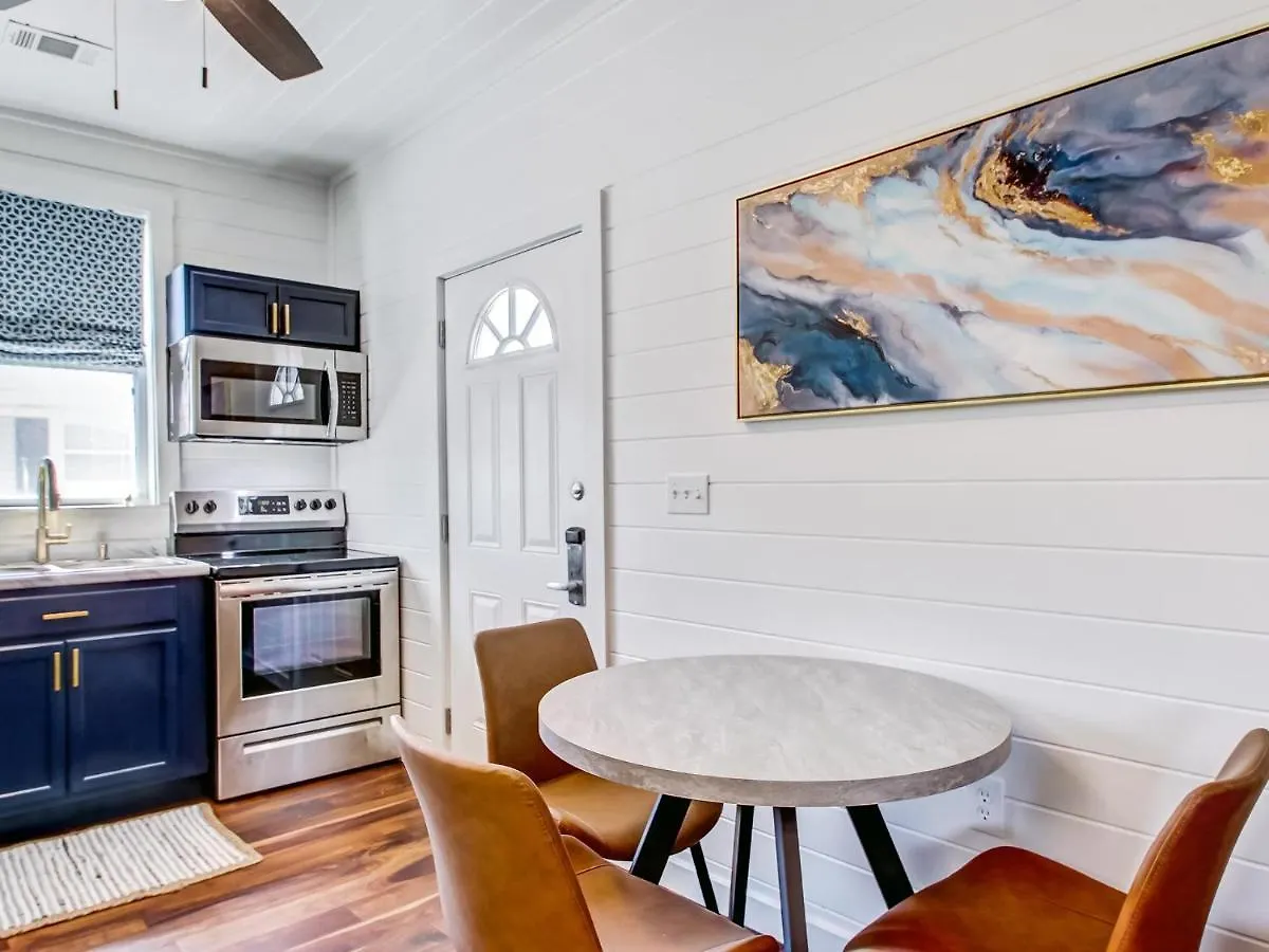 Beachside Unit 4