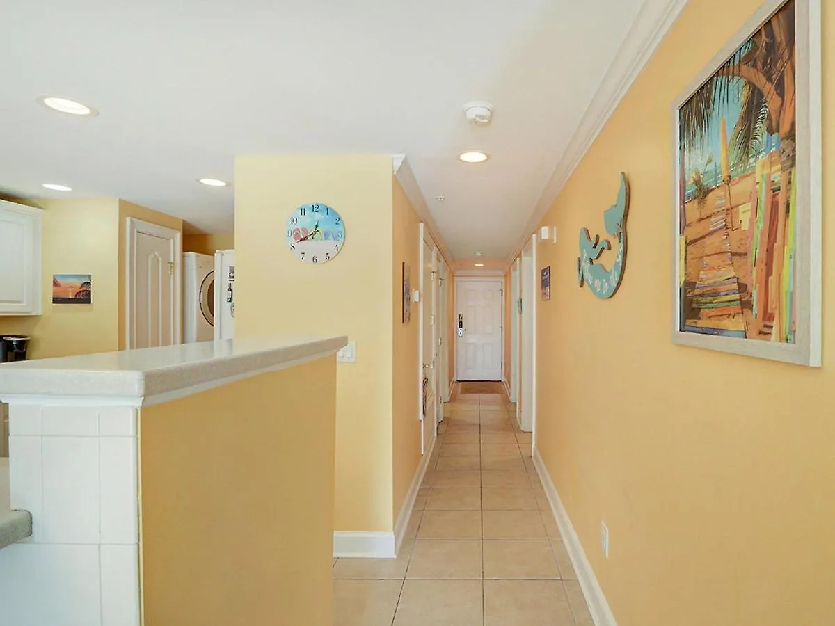 Beachside Colony Apartment
